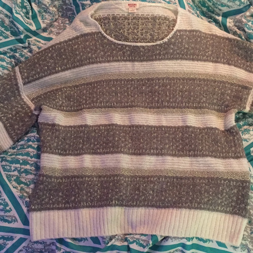Cute long sleeve sweater